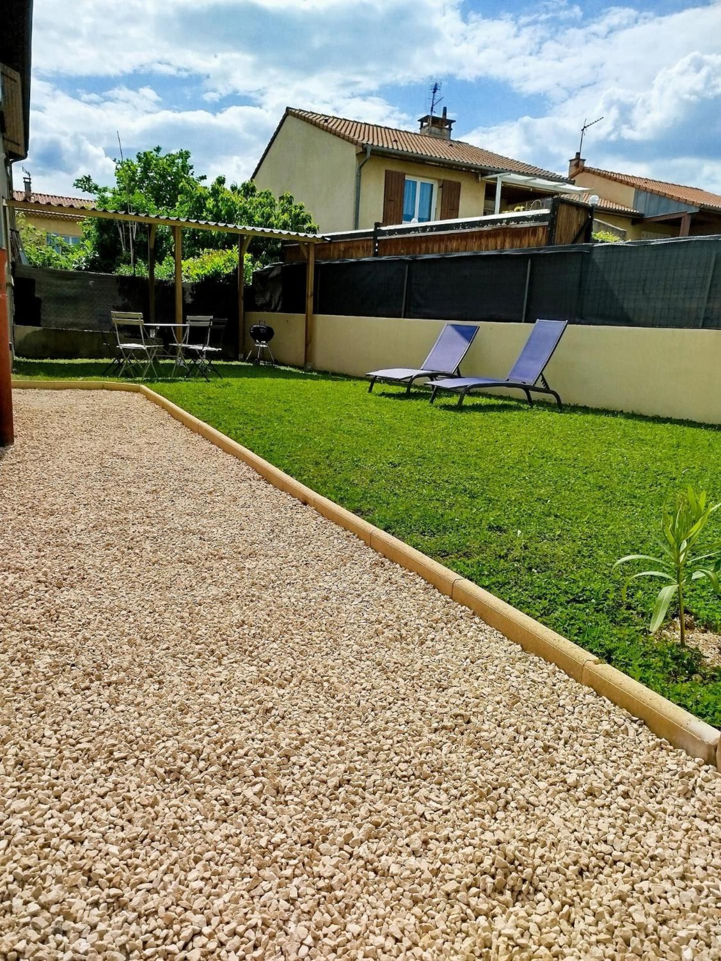 Le Studio Du Doux Tournon-sur-Rhone Εξωτερικό φωτογραφία